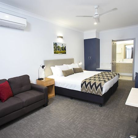 Altitude Motel Apartments 투움바 외부 사진