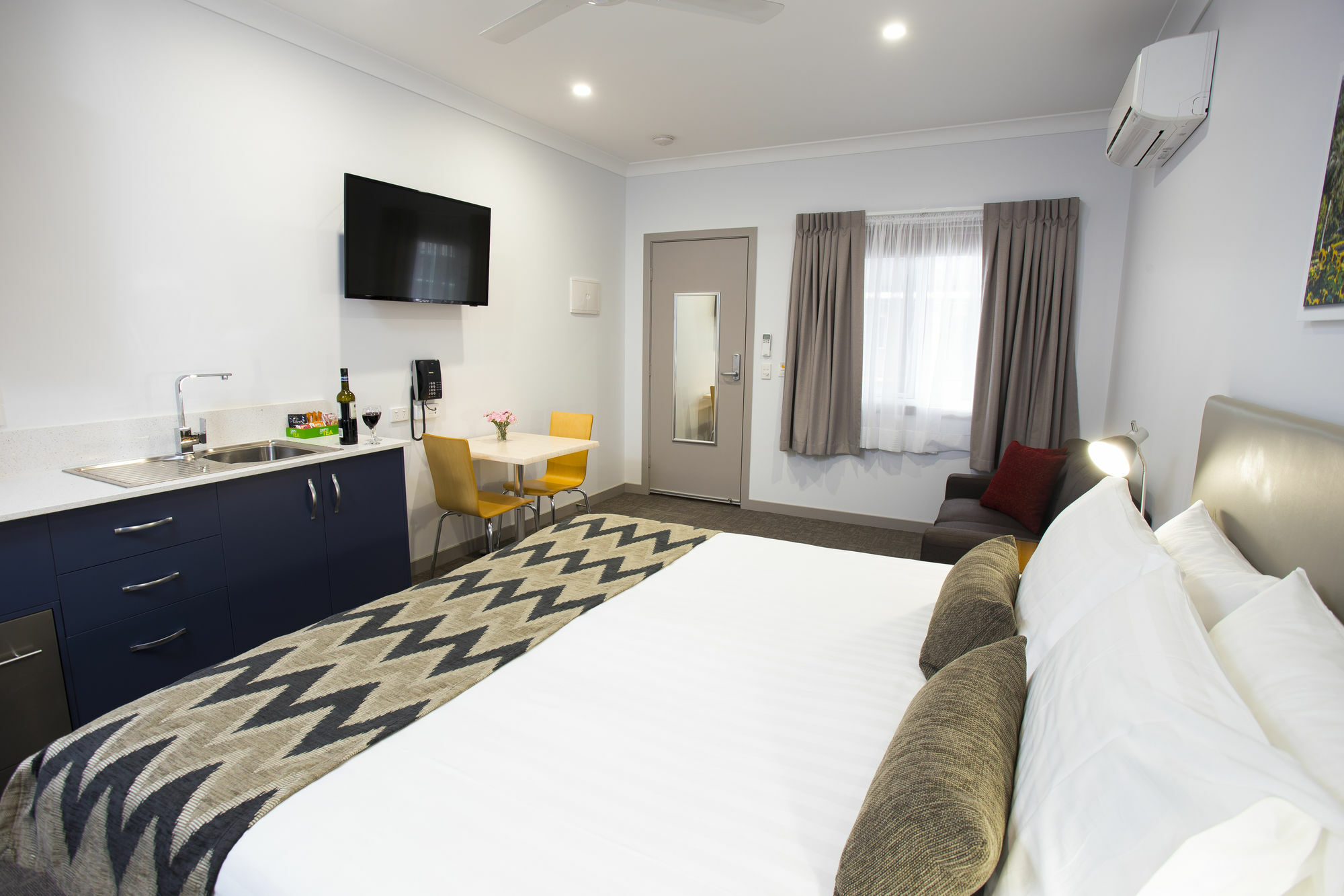 Altitude Motel Apartments 투움바 외부 사진