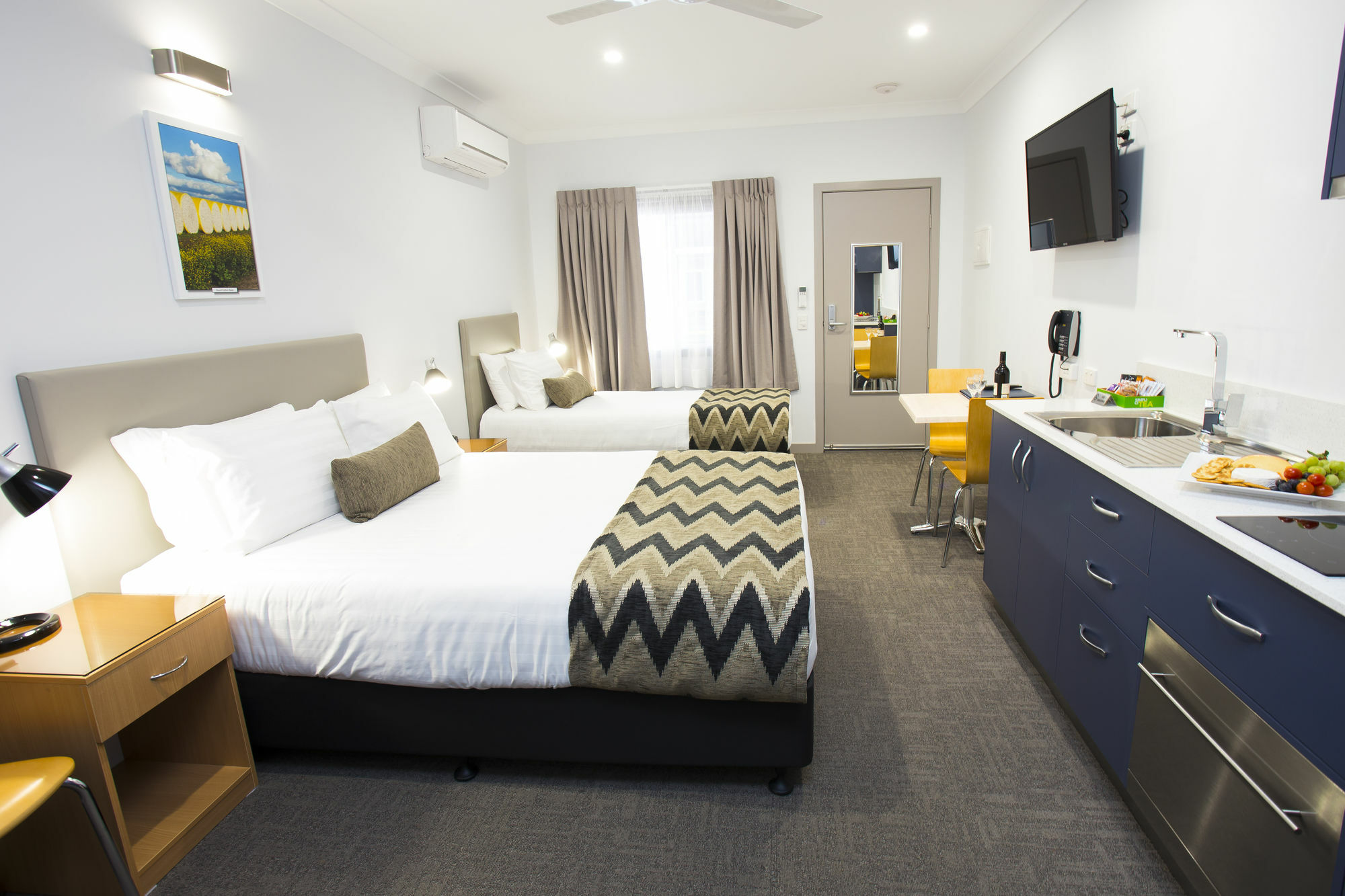 Altitude Motel Apartments 투움바 외부 사진